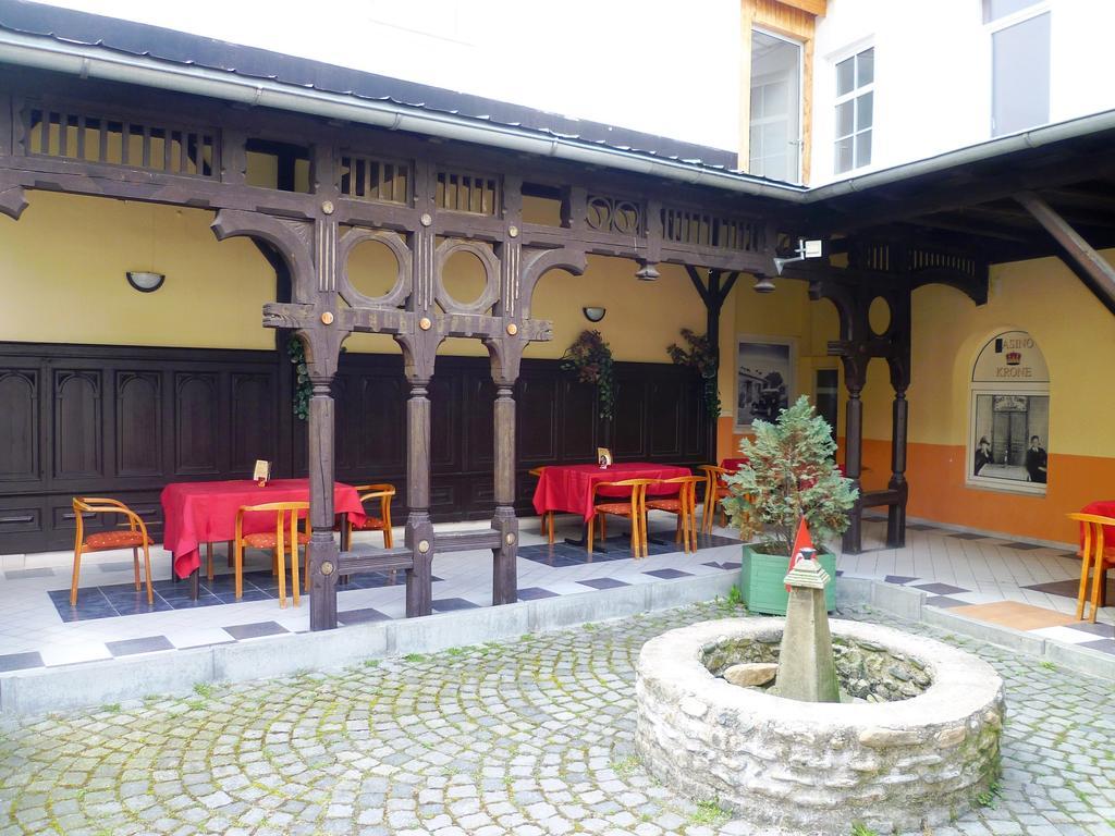 Hotel Koruna Jeseník エクステリア 写真